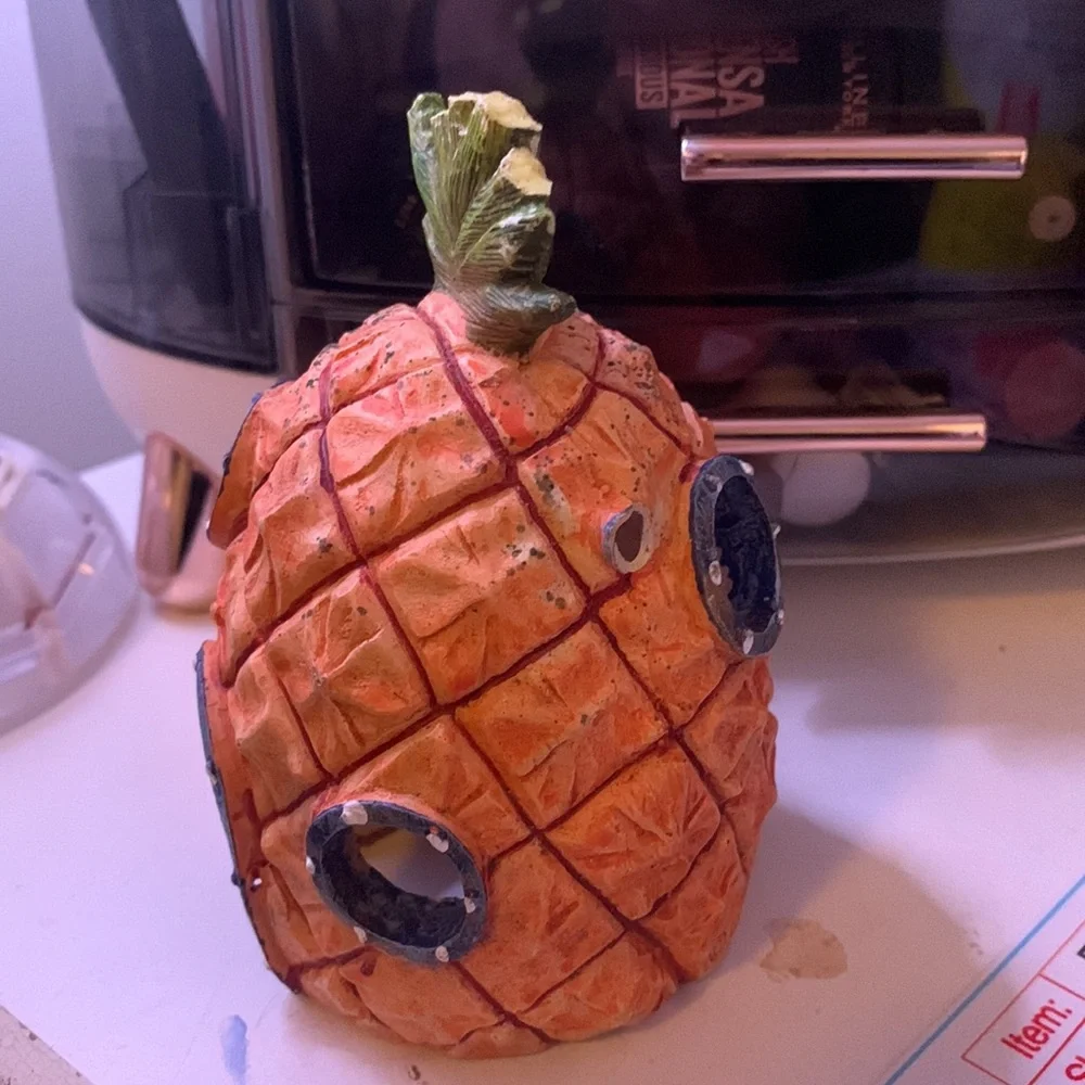 SpongeBob aquarium decor